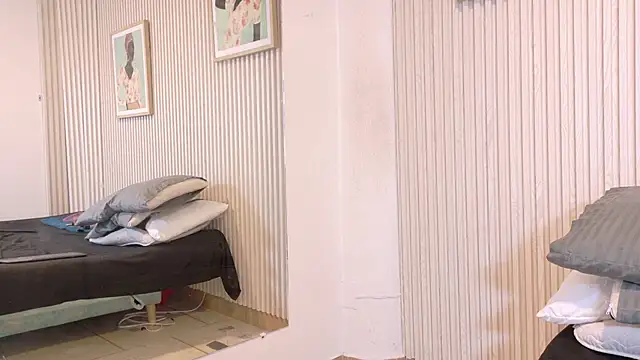 Snapshot of Abrilmirren chatting on 03-01-26, 11:12 Abrilmirren online show from 03-01-26, 11:12