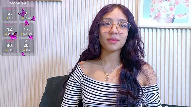 Snapshot of Abrilmirren chatting on 03-06-26, 11:06 Abrilmirren online show from 03-06-26, 11:06