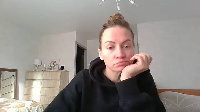 Thavione online show from 02-09-26, 09:46