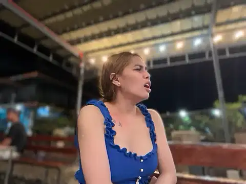 LaylaBurikat online show from 09-26-25, 04:00