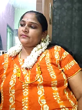 navyasree143 online show from 09-29-25, 03:06