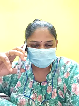 navyasree143 online show from 10-06-25, 02:53