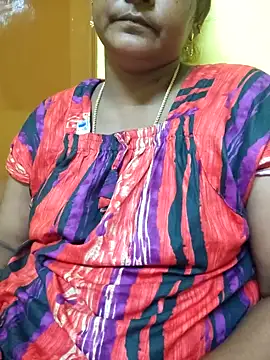 navyasree143 online show from 11-06-25, 05:36