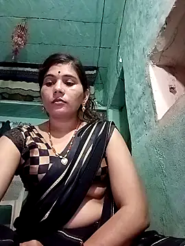 Snapshot of Sapna__wq1 chatting on 10-15-25, 10:10 Sapna wq1 online show from 10-15-25, 10:10