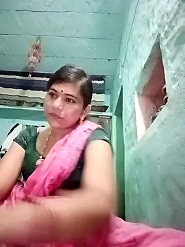 Snapshot of Sapna__wq1 chatting on 10-24-25, 06:04 Sapna wq1 online show from 10-24-25, 06:04