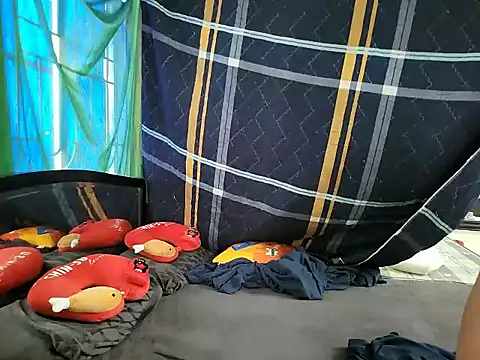 Rty-HF online show from 10-22-25, 06:57