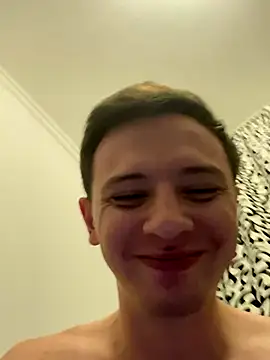 Snapshot of KirilStella chatting on 09-28-25, 11:21 KirilStella online show from 09-28-25, 11:21