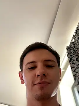 Snapshot of KirilStella chatting on 09-30-25, 11:59 KirilStella online show from 09-30-25, 11:59