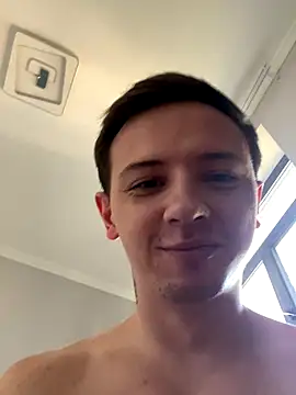 Snapshot of KirilStella chatting on 10-05-25, 11:52 KirilStella online show from 10-05-25, 11:52