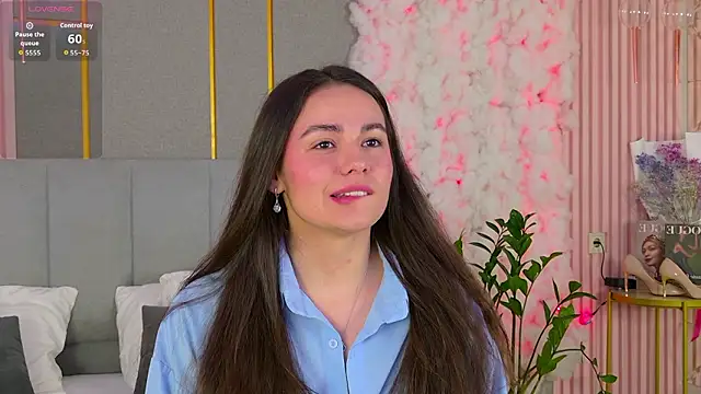 Snapshot of GabiBatista chatting on 03-26-26, 05:13 GabiBatista online show from 03-26-26, 05:13