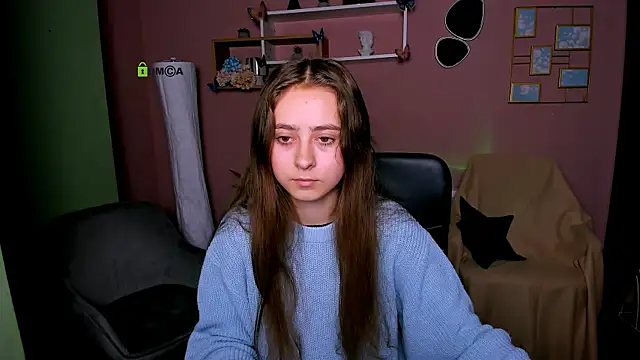 rebecca smile online show from 11-19-25, 06:57