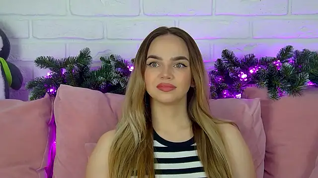 AnitaVenture online show from 12-20-25, 04:30