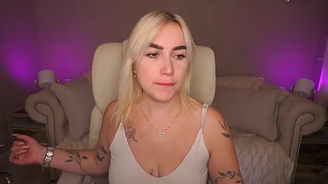 MariellaVi online show from 09-25-25, 12:31
