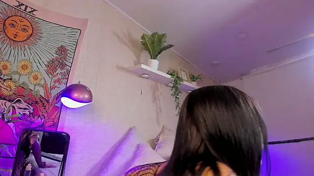 Snapshot of Violeta_dh chatting on 10-10-25, 12:15 Violeta dh online show from 10-10-25, 12:15