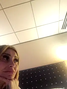 Snapshot of Sadie_alexandra chatting on 11-09-25, 01:59 Sadie alexandra online show from 11-09-25, 01:59