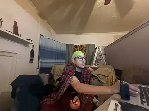 ThrowedWorldWide online show from 02-09-26, 05:00