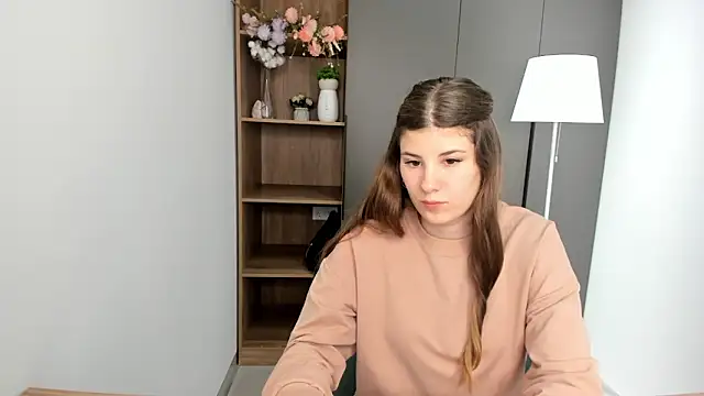 ShawneeZissler online show from 09-26-25, 07:56