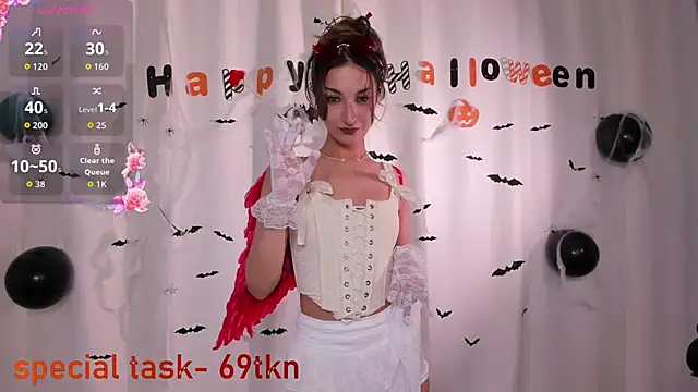 Snapshot of softly_bold chatting on 10-27-25, 01:26 softly bold online show from 10-27-25, 01:26