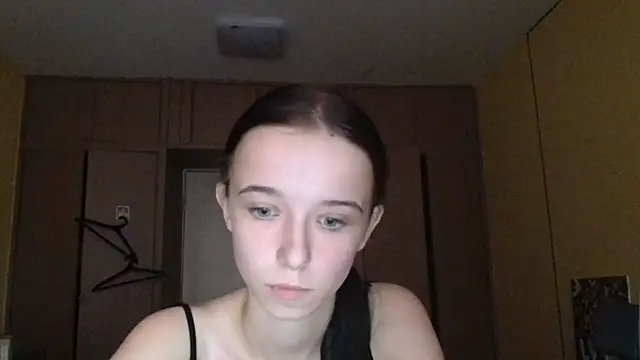 Emilia Light online show from 10-09-25, 07:28