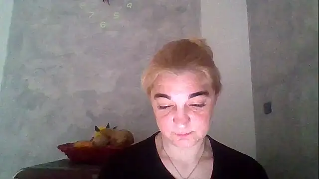 Snapshot of GoldenAngelMilf chatting on 04-19-26, 04:28 GoldenAngelMilf online show from 04-19-26, 04:28