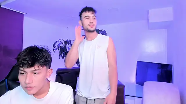 Spaceboys18 online show from 10-03-25, 01:13