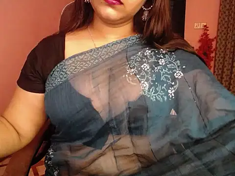 Queen Homaira online show from 09-27-25, 04:28