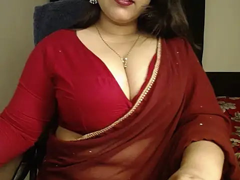 Queen Homaira online show from 02-17-26, 02:30