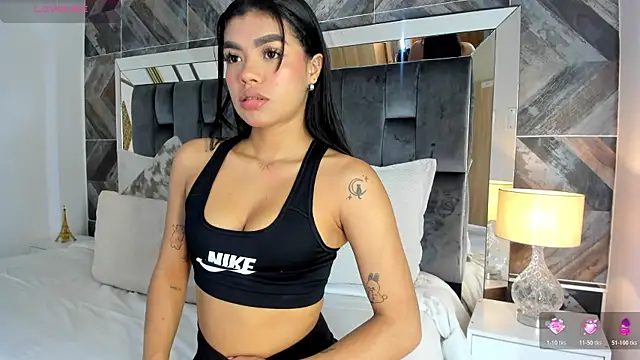 NaylaGrey online show from 01-15-26, 12:32