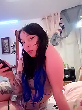 Snapshot of pinklajokr chatting on 02-15-26, 12:51 pinklajokr online show from 02-15-26, 12:51