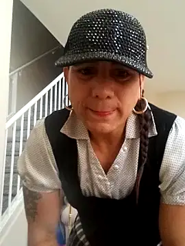 Ilikeherjuice online show from 02-01-25, 06:40