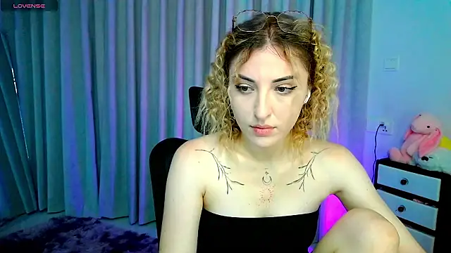 AmyVilvet  online show from 03-13-26, 09:21