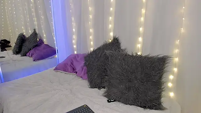 Olivia Morrys online show from 03-31-26, 11:27