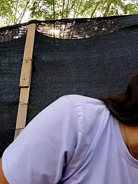 young dairy01 online show from 10-30-25, 01:23