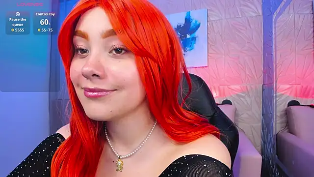 Snapshot of MAGIC_VERA chatting on 10-15-25, 11:21 MAGIC VERA online show from 10-15-25, 11:21