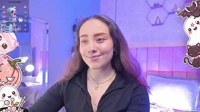 Snapshot of MAGIC_VERA chatting on 10-16-25, 12:06 MAGIC VERA online show from 10-16-25, 12:06