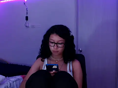 Ivonnybonn online show from 02-04-26, 04:29