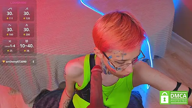 Sharlikiss online show from 10-31-25, 03:24