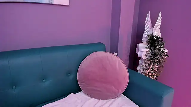 Alessiia   online show from 01-08-26, 03:31