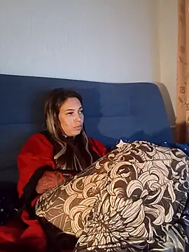 Snapshot of Conny_Shellie chatting on 10-19-25, 09:15 Conny Shellie online show from 10-19-25, 09:15