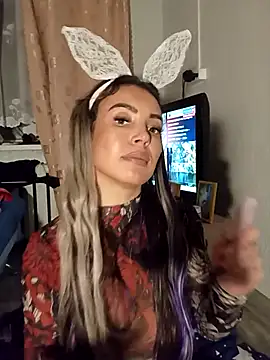 Snapshot of Conny_Shellie chatting on 10-20-25, 05:02 Conny Shellie online show from 10-20-25, 05:02