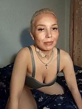 Snapshot of Conny_Shellie chatting on 11-03-25, 07:37 Conny Shellie online show from 11-03-25, 07:37