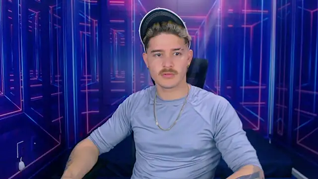 AlexPiersss online show from 10-17-25, 07:16