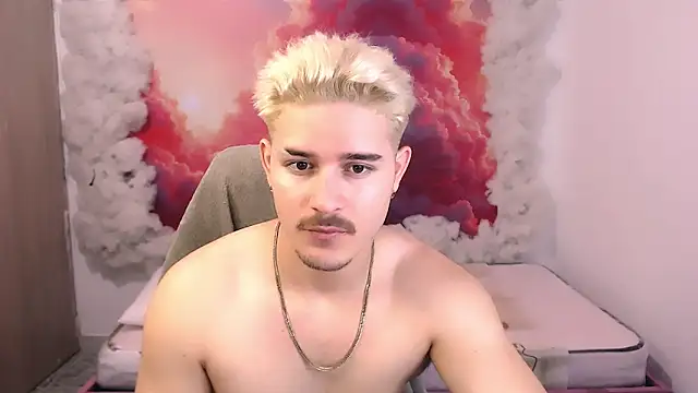 AlexPiersss online show from 10-22-25, 07:13