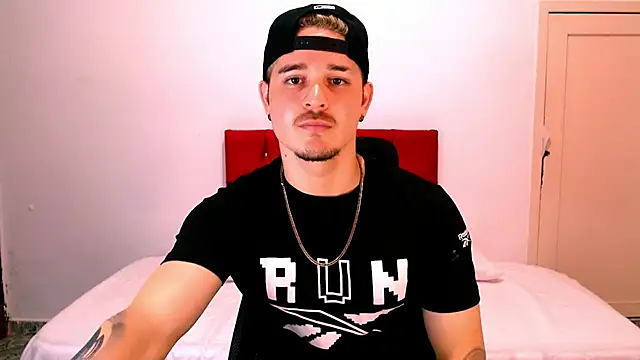 AlexPiersss online show from 11-04-25, 07:02