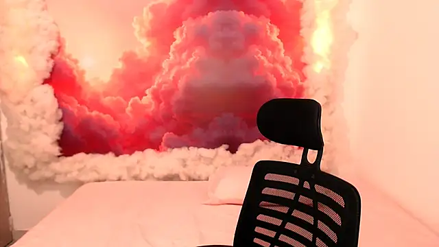 Snapshot of RomeoMillerr chatting on 10-03-25, 07:00 RomeoMillerr online show from 10-03-25, 07:00