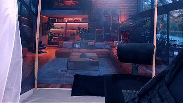 Snapshot of RomeoMillerr chatting on 10-25-25, 06:57 RomeoMillerr online show from 10-25-25, 06:57