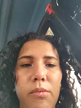 Snapshot of _TOMOE chatting on 10-16-25, 05:14 TOMOE online show from 10-16-25, 05:14