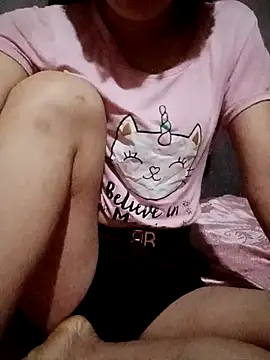 Snapshot of nhinhi-sexy chatting on 11-01-25, 10:01 nhinhi-sexy online show from 11-01-25, 10:01