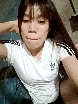 Snapshot of nhinhi-sexy chatting on 11-08-25, 12:38 nhinhi-sexy online show from 11-08-25, 12:38