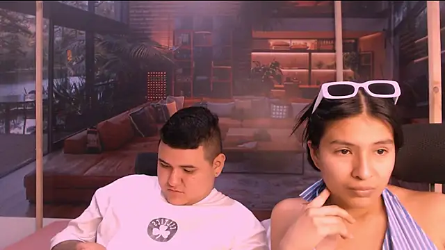 Charly and laura online show from 10-05-25, 07:12